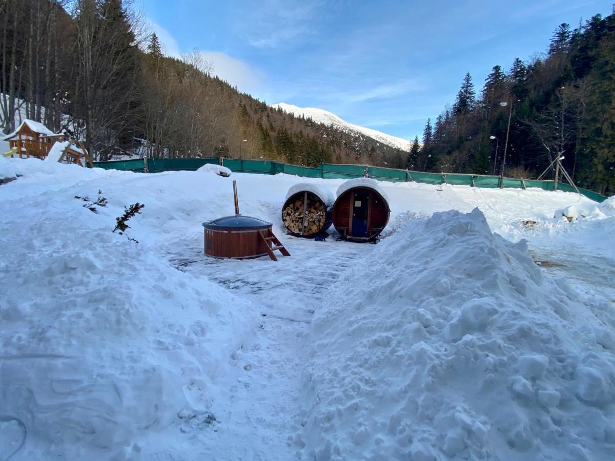 Apartment Anna Chopok, 1 110 M, Highest In Central Europe, On A Hiking Trail To Dumbier ديمانوفْشكا دولِنا المظهر الخارجي الصورة
